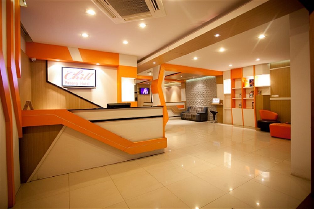 Chill Patong Hotel Esterno foto